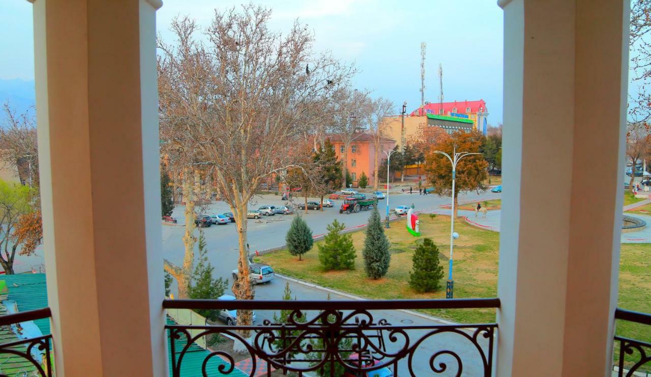 Khujand Grand Hotel Exterior foto